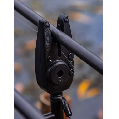 Fox International Mini Micron X 4 meškerių rinkinys žvejybos signalai juodos spalvos CEI199