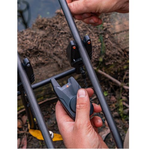 Fox International Mini Micron X 4 meškerių rinkinys žvejybos signalai juodos spalvos CEI199