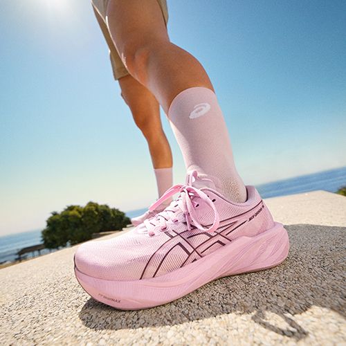 Moteriški bėgimo batai ASICS GT-2000 15 sun coral/taro purple