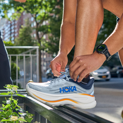 Vyriški bėgimo batai HOKA Bondi 9 frost/pale tangerine