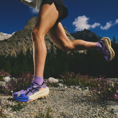 Vyriški bėgimo batai ASICS Trabuco Max 5 umeboshi/black
