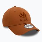 Kepuraitė su snapeliu New Era League Essential 9FORTY New York Yankees brown