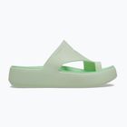 Moteriškos šlepetės per pirštą Crocs Getaway Platform Toe Loop jade tint