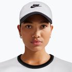 Kepurė su snapeliu Nike Club Unstructured Futura Wash white/black/black