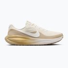 Vyriški bėgimo batai Nike Revolution 8 pale ivory/sanddrift/linen/sail