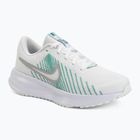 Moteriški bėgimo batai Nike Run Defy summit white/white/metallic silver
