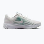Moteriški bėgimo batai Nike Run Defy summit white/white/metallic silver