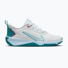 Vaikiški batai Nike Omni Multi-Court off white/energy/glacier blue