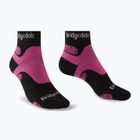Moteriškos trekingo kojinės Bridgedale Hike Midweight Performance Ankle black/pink