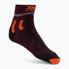 Vyriškos sportinės kojinės X-Socks Trail Run Energy burgundy-orange RS13S19U-O003