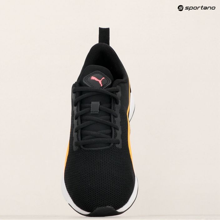 Bėgimo bateliai PUMA Flyer Runner puma black/sun stream/sunset 9