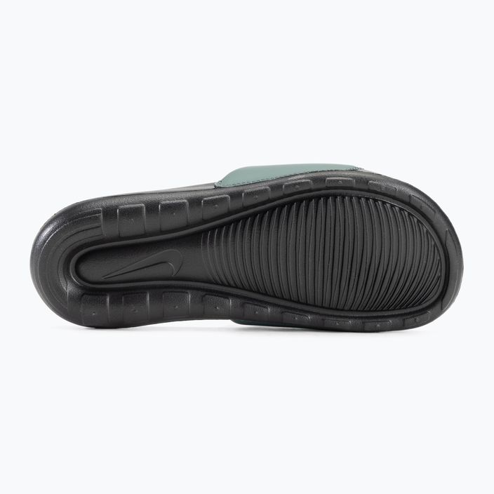 Vyriškos šlepetės Nike Victori One Slide black/vintage green/bronzine 4