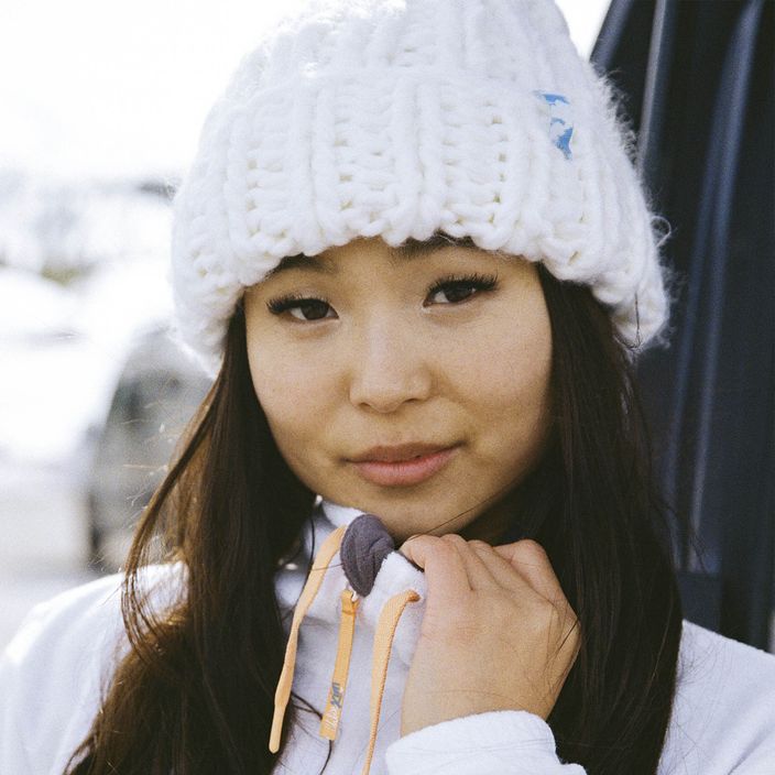 Moteriška snieglenčių kepurė ROXY Chloe Kim Beanie bright white 8