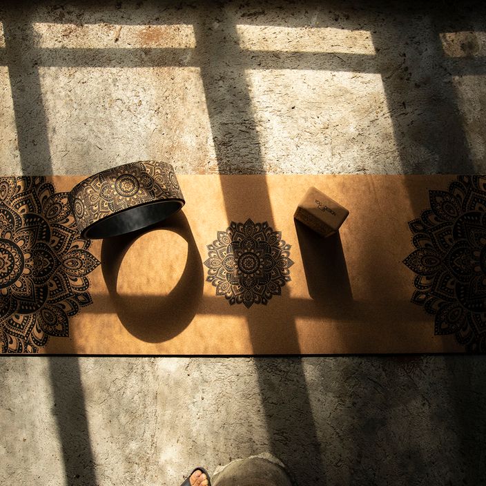Yoga Design Lab kamštinis 1,5 mm rudos spalvos Mandala Juodas kelioninis jogos kilimėlis 5