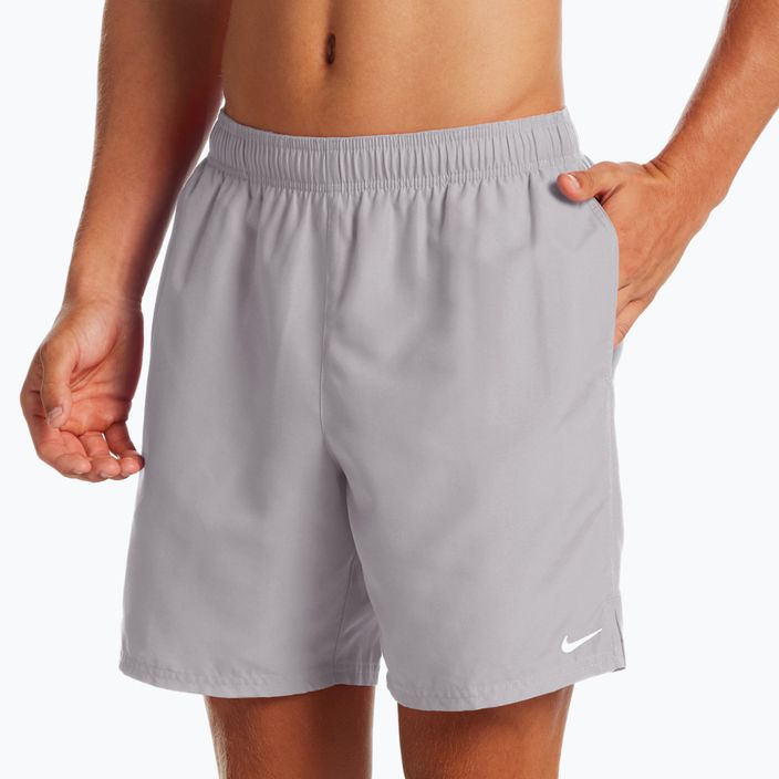 Vyriški maudymosi šortai Nike Essential 7" Volley pilkos spalvos NESSA559-079 4