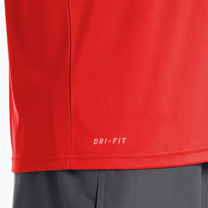 Vyriški Nike Essential treniruočių marškinėliai raudoni NESSA586-614 10