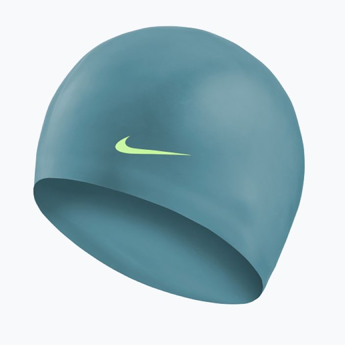 Nike kieto silikono žalia bedugnė plaukimo kepurė 2