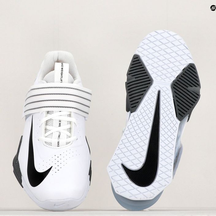 Nike Savaleos balti sunkiosios atletikos bateliai CV5708-100 11