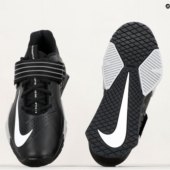 Nike Savaleos sunkiosios atletikos bateliai juodi CV5708-010 17
