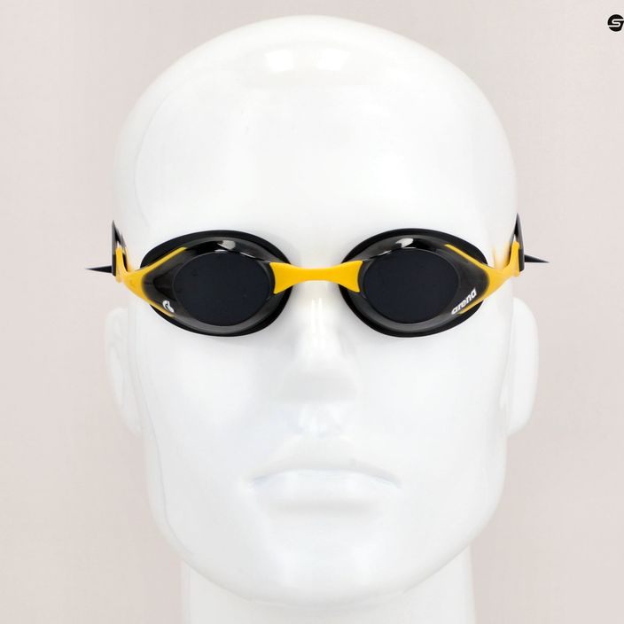 Arena Cobra Plaukimo akiniai tamsiai dūminiai/gelsvi 15