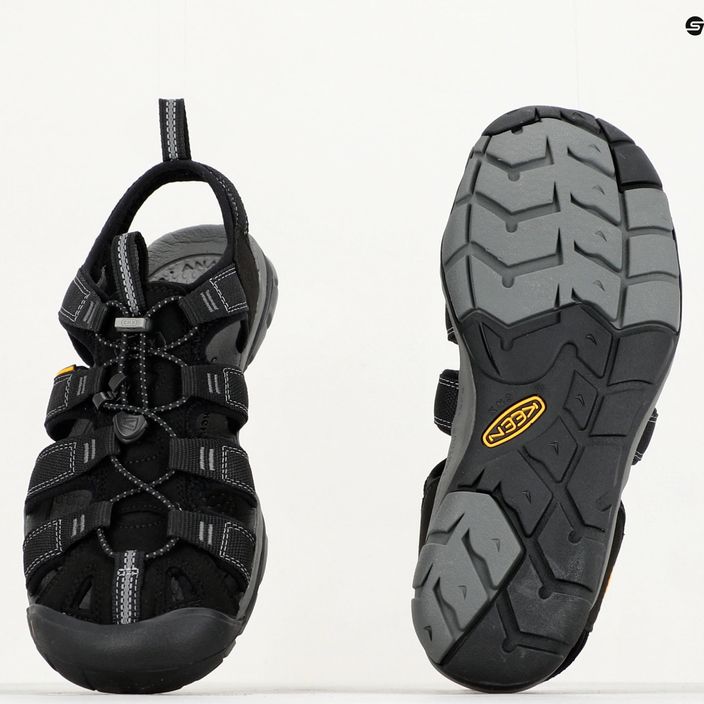 Keen Clearwater CNX vyriški trekingo sandalai juodi 1008660 17