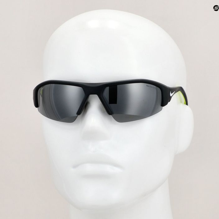 "Nike Skylon Ace 22" juodi/balti/pilki su sidabriniu blykčiojančiu lęšiu akiniai nuo saulės 11
