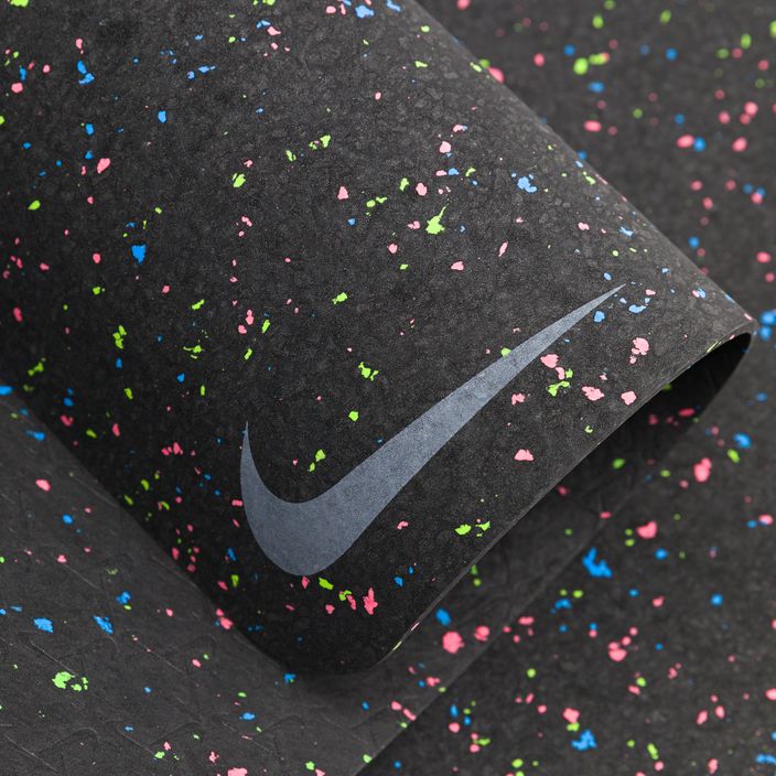 Nike Flow 4 mm juodas jogos kilimėlis N1002410-997 4