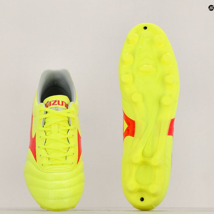 Vyriški futbolo batai Mizuno Morelia II Club MD safety yellow/fiery coral 2/galaxy silver 11