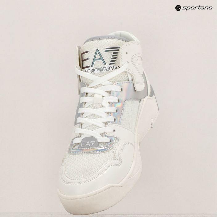 Batai EA7 Emporio Armani Basket Mid white/iridescent 9
