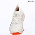 Moteriški bėgimo bateliai Nike ACG Zegama Trail summit white/phantom/safety orange/black 10