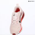 Moteriški bėgimo batai Nike Vomero 18 pearl pink/team crimson/black 16