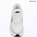 Moteriški bėgimo batai Nike Revolution 8 EasyOn white/sail/black/metallic silver 14