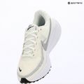 Moteriški bėgimo batai Nike Revolution 8 sail/white/black/metallic silver 18