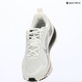 Moteriški bėgimo batai Nike Vomero 18 summit white/sail/metallic silver 16