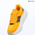 Moteriški bėgimo batai New Balance FuelCell Rebel V5 satsuma orange/grey matter 12