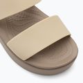 Moteriški "Crocs Brooklyn Met Low Wedge" metaliniai šampano spalvos sandalai 7