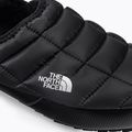 Moteriškos žieminės šlepetės The North Face Thermoball Traction Mule black NF0A3V1HKX71 7