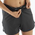 Moteriški bėgimo šortai Salomon SHAKEout Core 4" deep black 3