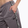 Moteriškos treniruočių kelnės New Balance Relentless Performance Fleece pilka WP13176ZNC 4