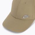 Kepurė su snapeliu Nike Dri-Fit Club khaki/metallic silver 3