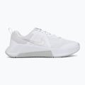 Moteriški treniruočių batai Nike MC Trainer 3 white/photon dust/metallic platinum 2