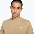 Vyriški marškinėliai Nike Sportswear Club parachute beige 4