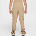 Nike Sportswear City Utility vaikiškos kelnės su parašiutu smėlio/juodos spalvos 3