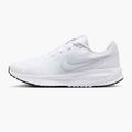 Moteriški bėgimo batai Nike Run Defy white / pure platinum / black 2