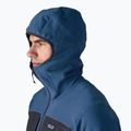 Vyriška softshell striukė Patagonia R2 TechFace Hoody clement blue 5