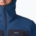 Vyriška softshell striukė Patagonia R2 TechFace Hoody clement blue 6
