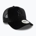 Kepuraitė su snapeliu New Era Diamante Velour Trucker New York Yankees black