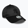 Moteriška kepuraitė su snapeliu New Era Satin 9Forty New York Yankees black