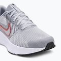Vyriški bėgimo batai Nike Run Defy wolf grey / bright crimson / black / white 7