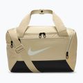Nike Brasilia 9.5 Duffle 25 l dykumos chaki/juoda/juodos spalvos sporto krepšys